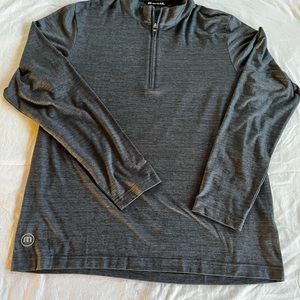 Travis Mathew Heater Quarter zip, Navy Heather, Large, Excellent Condition!